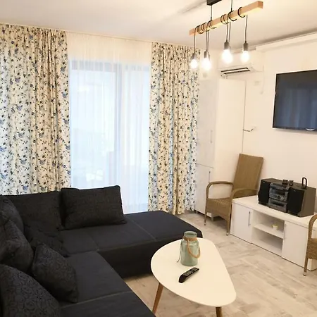 Marin Apartament * ナボダリ